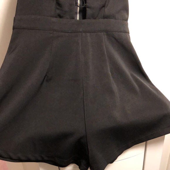 L’ATISTE Romper - Picture 3 of 6